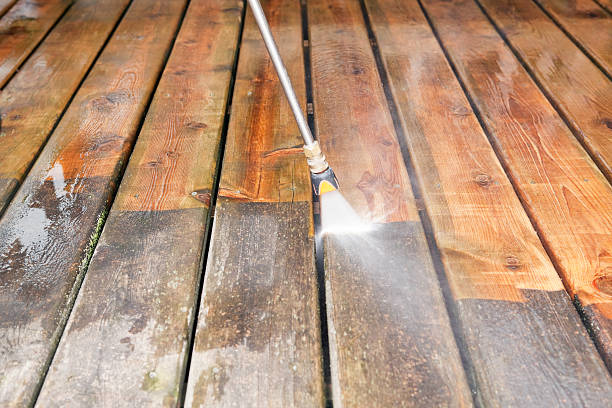 Pressure Washing Estimates in Wells, MN